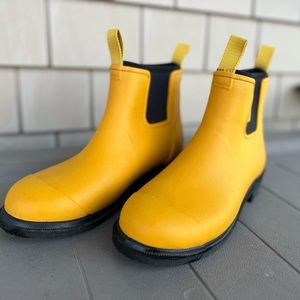 Size 9 Womens Merry People-Mustard Yellow & Black Ankle Rain Boot